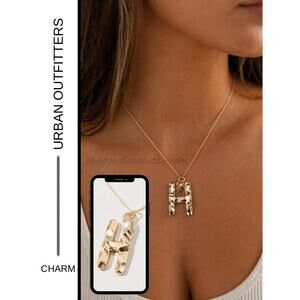 MSRP: $30 |  Urban Outfitters Hammered Initial “H” Charm Necklace ✨SAME DAY SHIP